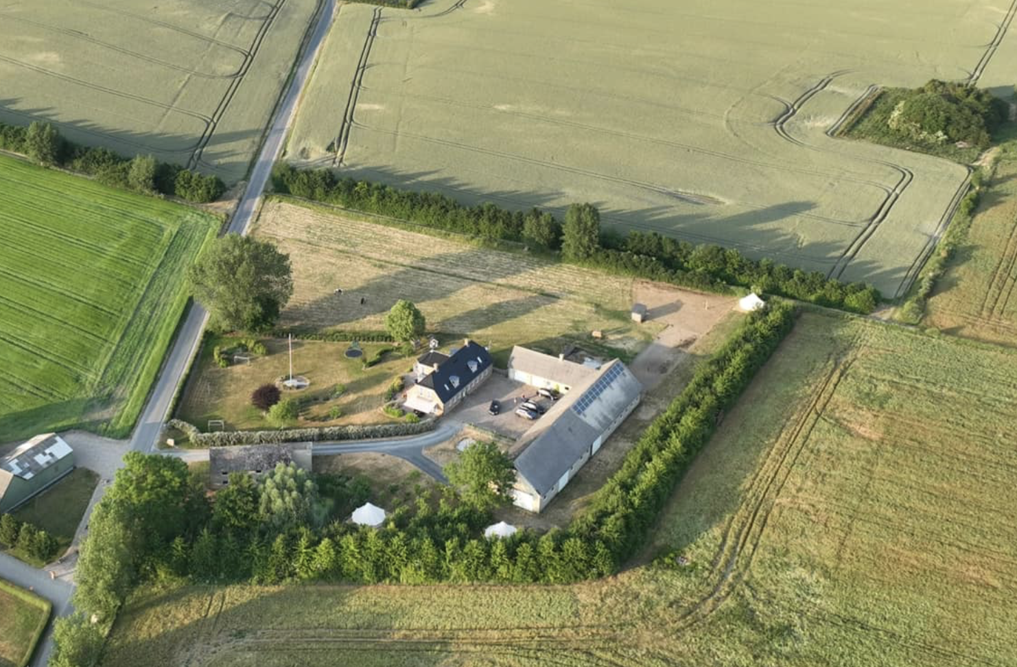 Luftfoto af Hesselgaard